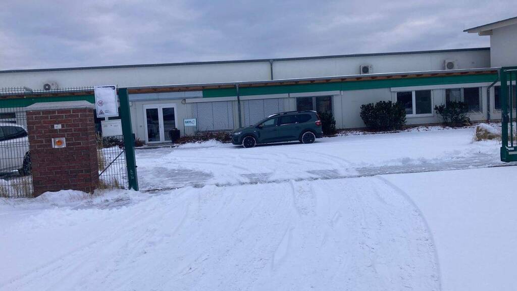 Produktionshalle zum Kauf 1.400.000 € 8.294 m² Lagerfläche Rothenburg Rothenburg/Oberlausitz 02929