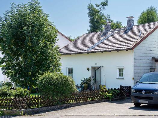 Einfamilienhaus zum Kauf 365.000 € 4 Zimmer 107 m² 628 m² Grundstück Schwindegg 84419