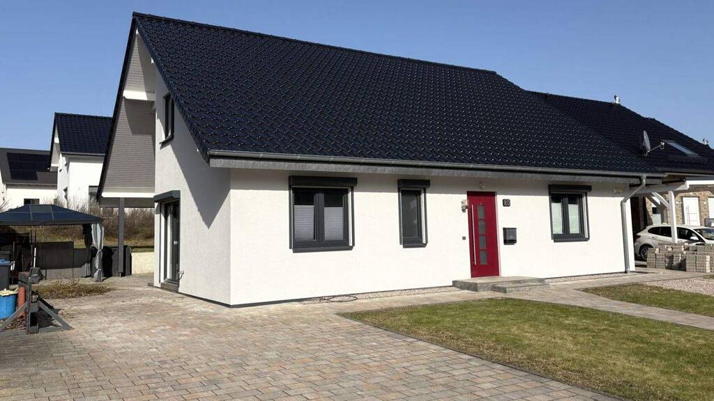 Einfamilienhaus zum Kauf 348.000 € 4 Zimmer 125 m² 568 m² Grundstück Barntrup 32683