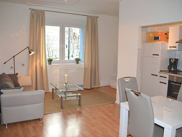 Wohnung zur Miete auf Zeit 1.390 € 2 Zimmer 50 m² frei ab 15.10.2026 Bilk Düsseldorf 40223