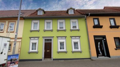 Reihenmittelhaus zum Kauf 90.000 € 4 Zimmer 90 m² 507 m² Grundstück Mühlhausen Mühlhausen 99974