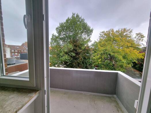 Wohnung zur Miete 837 € 2,5 Zimmer 77,5 m² frei ab sofort Südersteinstraße 30 Cuxhaven 27472