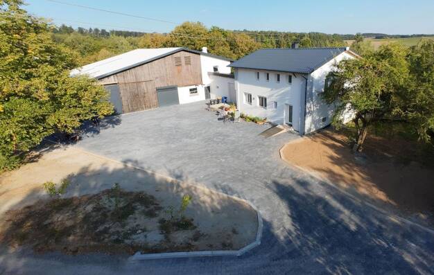 Bauernhaus zum Kauf provisionsfrei 1.390.000 € 7 Zimmer 180 m² 39.000 m² Grundstück Hohlensten 3 Bödigheim Buchen 74722