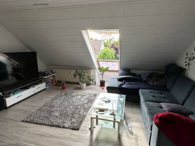 Wohnung zur Miete 750 € 2,5 Zimmer 63 m² Geschoss 2/2 frei ab 01.09.2025 Roßtal Roßtal 90574