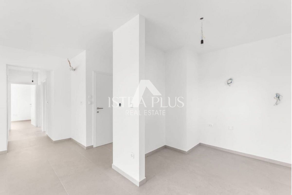 Wohnung zum Kauf 353.000 € 3 Zimmer 94 m²<br/>Wohnfläche 1.<br/>Geschoss Porec center