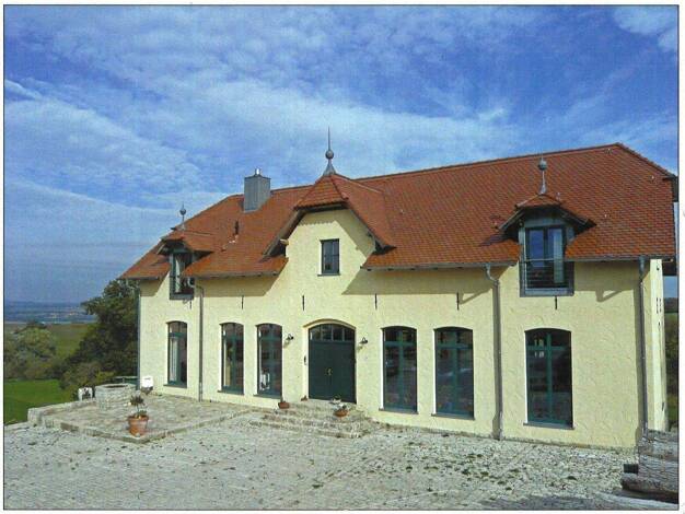 Villa zur Miete 2.100 € 5 Zimmer 335 m² 2.000 m² Grundstück frei ab 01.07.2026 An der Linde 7 Linda Mellingen OT Linda 99441