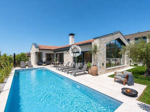 Haus zum Kauf 849.000 € 4 Zimmer 152 m² 500 m² Grundstück Poreč