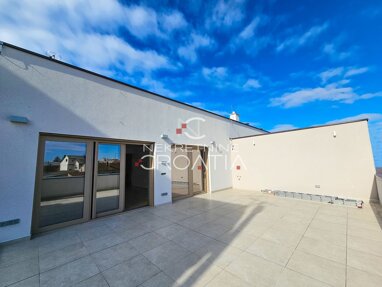 Wohnung zum Kauf 425.000 € 5 Zimmer 172 m² 1. Geschoss Center