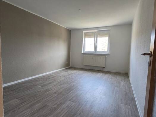 Wohnung zur Miete 470 € 3 Zimmer 58,8 m² 2. Geschoss frei ab 01.05.2026 Rathausstraße 12a Großröhrsdorf 01900