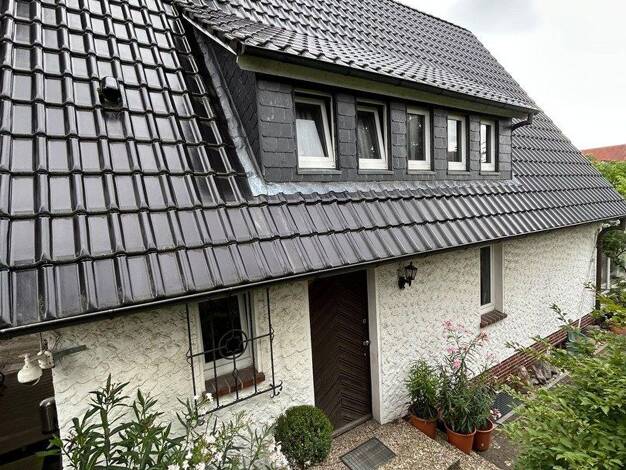 Stadthaus zum Kauf provisionsfrei 395.000 € 5 Zimmer 142 m² 1.004 m² Grundstück Neuenhäusen Celle 29221