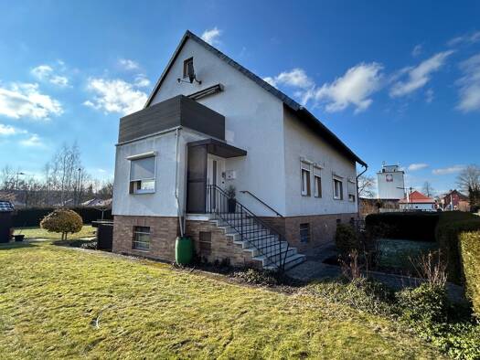 Einfamilienhaus zum Kauf 249.000 € 6 Zimmer 150 m² 754 m² Grundstück frei ab sofort Zur Rast 16 Baddeckenstedt Baddeckenstedt 38271