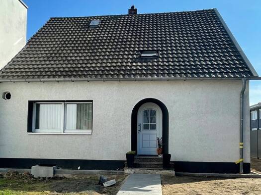 Einfamilienhaus zum Kauf 399.000 € 3 Zimmer 99,8 m² 422 m² Grundstück Sieglar Troisdorf / Sieglar 53844