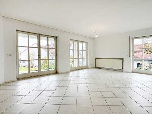 Wohnung zur Miete 960 € 2 Zimmer 101 m² Greding Greding 91171