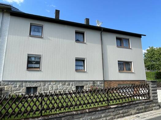 Doppelhaushälfte zum Kauf 180.000 € 8 Zimmer 215 m² 837 m² Grundstück Bärnau Bärnau 95671