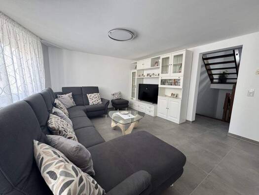 Mehrfamilienhaus zum Kauf 595.000 € 8 Zimmer 207 m² 279 m² Grundstück Birkenfeld 75217