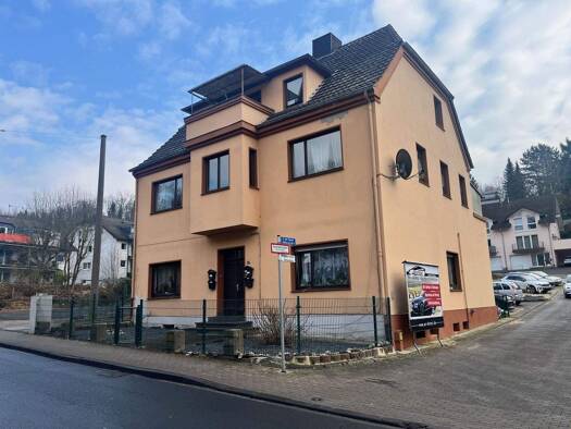 Mehrfamilienhaus zum Kauf 455.000 € 12 Zimmer 248 m² 399 m² Grundstück Niederberg Koblenz 56077