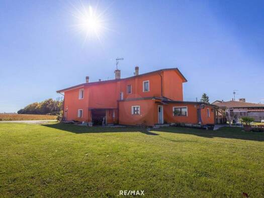 Mehrfamilienhaus zum Kauf 299.000 € 6 Zimmer 180 m² 9.590 m² Grundstück Precenicco 33050