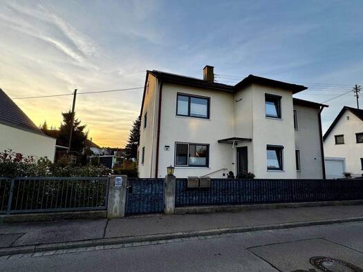 Mehrfamilienhaus zum Kauf 499.000 € 6 Zimmer 142 m² 390 m² Grundstück Gersthofen 86368