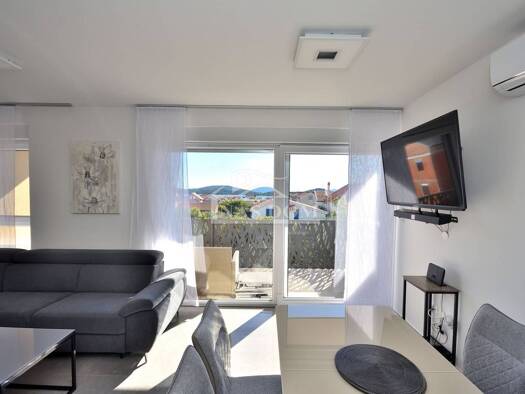 Wohnung zum Kauf 285.000 € 2 Zimmer 69 m² 2. Geschoss Tribunj 22212