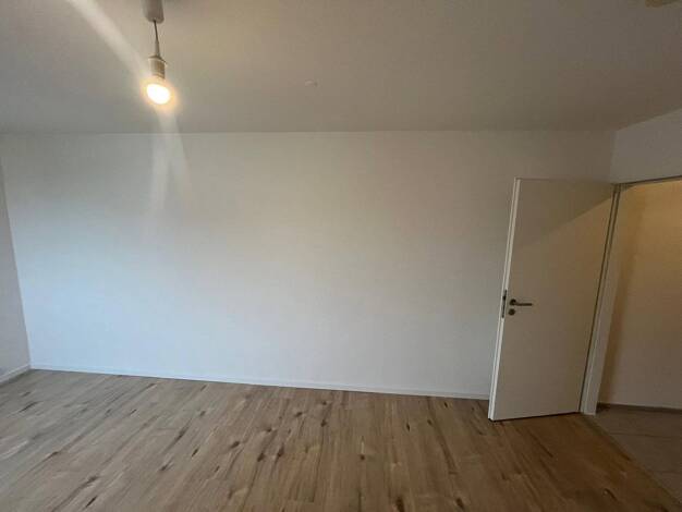 Studio zur Miete 400 € 1 Zimmer 22 m² 3. Geschoss Erbach Homburg 66424