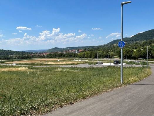 Grundstück zum Kauf 266.000 € 380 m² Grundstück Baugenehmigung vorhanden frei ab sofort Vor Buchhalden Dettingen an der Erms 72581