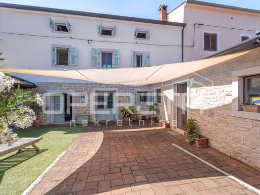 Haus zum Kauf 340.000 € 5 Zimmer 157 m² Valkarin