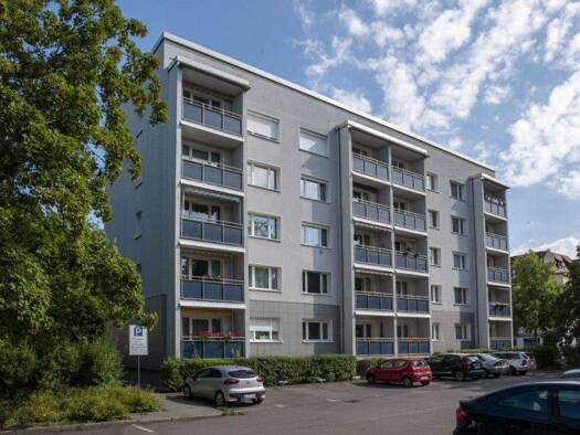 Wohnung zur Miete 380 € 3 Zimmer 56,8 m² 5. Geschoss Franzstraße 116 Innenstadt Dessau-Roßlau 06842