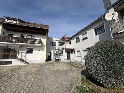 Wohnung zum Kauf 320.000 € 3 Zimmer 85 m² 1. Geschoss Neutraubling 93073