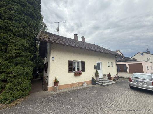 Einfamilienhaus zum Kauf 239.000 € 4 Zimmer 112 m² 567 m² Grundstück Bogen 94327