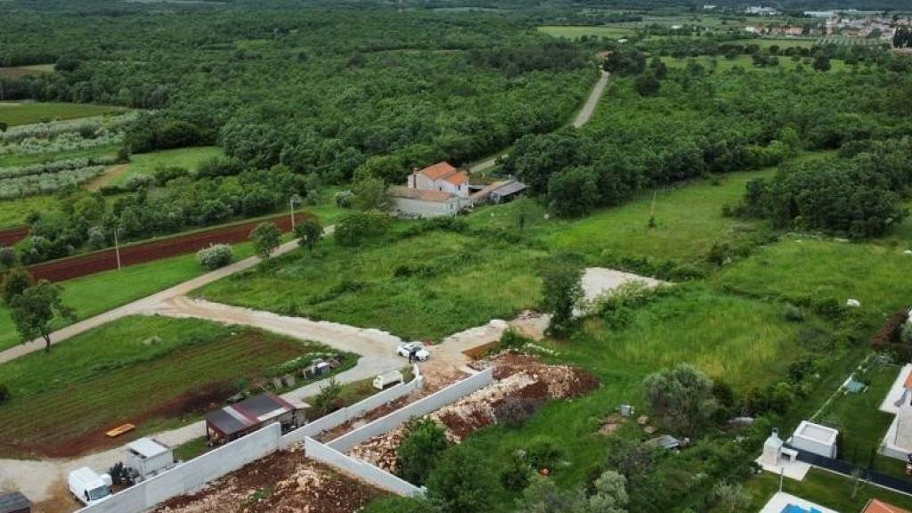 Land-/Forstwirtschaft zum Kauf 260.000 € Visnjan