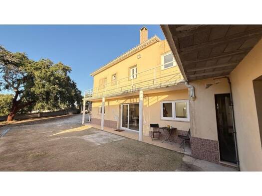 Haus zum Kauf 330.000 € 4 Zimmer 83 m² 3.420 m² Grundstück Rio Maior