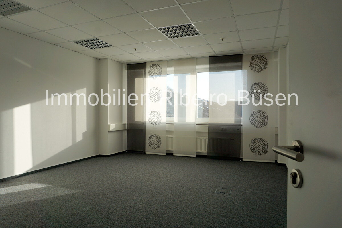 Bürogebäude zur Miete 1.680 € 6 Zimmer 150 m²<br/>Bürofläche Elmpt Niederkrüchten / Elmpt 41372