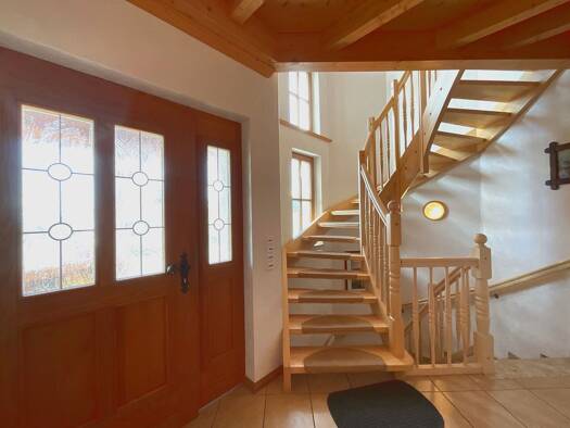Mehrfamilienhaus zum Kauf 549.000 € 7 Zimmer 180 m² 2.040 m² Grundstück Roppershain Homberg (Efze) 34576