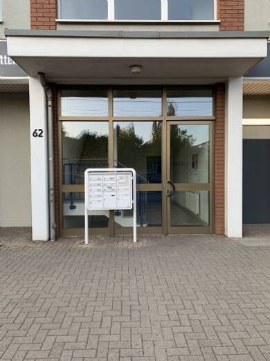 Wohnung zur Miete 368 € 2 Zimmer 61,3 m² 2. Geschoss frei ab 01.08.2025 Cracauer Str. 62 Alt Cracau Magdeburg 39114