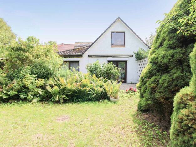 Einfamilienhaus zum Kauf 182.000 € 5 Zimmer 133,8 m² 571 m² Grundstück Lunden 25774
