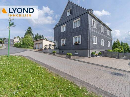 Mehrfamilienhaus zum Kauf 400.000 € 10 Zimmer 234 m² 920 m² Grundstück Masserberg 98666