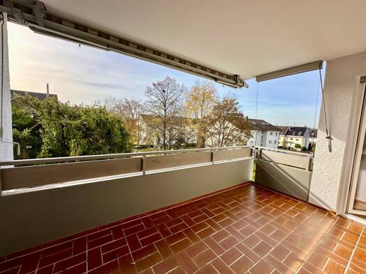 Wohnung zum Kauf 325.000 € 3 Zimmer 96 m² 2. Geschoss Kenzingen 79341