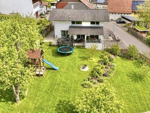 Einfamilienhaus zum Kauf 649.000 € 6 Zimmer 173 m² 750 m² Grundstück Bergöschingen Hohentengen am Hochrhein 79801