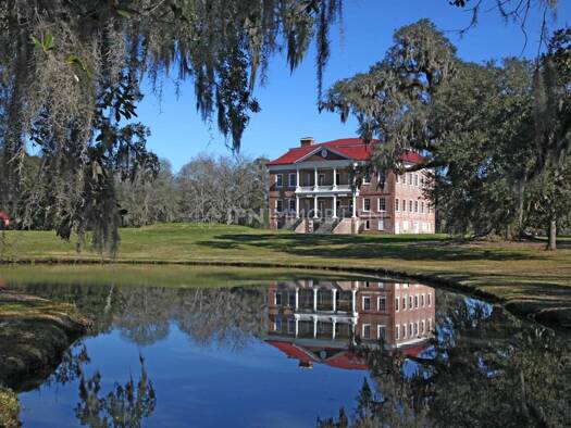 Schloss zum Kauf 1.290.000 € 19 Zimmer 1.000 m² 6.000 m² Grundstück Federow Kargow / Federow 17192