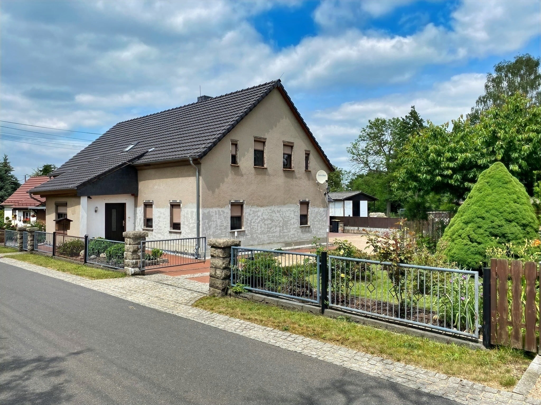 Einfamilienhaus zum Kauf 159.000 € 5 Zimmer 207 m²<br/>Wohnfläche 620 m²<br/>Grundstück Nieder Seifersdorf Waldhufen 02906