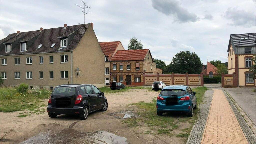 Grundstück zum Kauf provisionsfrei 106.300 € 1.063 m² Grundstück Friedensstraße 21 Warin 19417