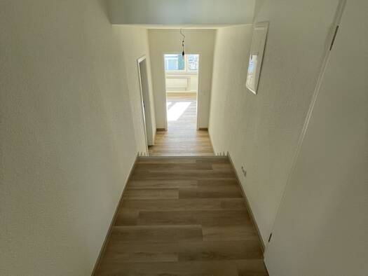 Wohnung zur Miete 465 € 2 Zimmer 53 m² 1. Geschoss frei ab sofort Hauptstraße Lohmar 53797