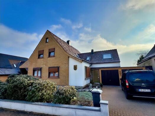 Einfamilienhaus zum Kauf 199.000 € 9 Zimmer 280 m² 832 m² Grundstück Duingen 31089