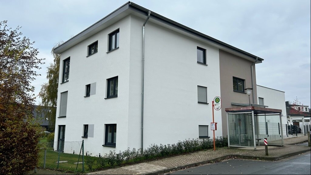 Wohnung zur Miete 925 € 2 Zimmer 92,5 m²<br/>Wohnfläche ab sofort<br/>Verfügbarkeit Melle - Mitte Melle 49324