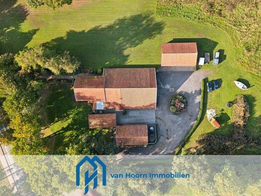 Bauernhaus zum Kauf 789.000 € 8 Zimmer 252 m² 11.668 m² Grundstück Sedelsberg Saterland / Sedelsberg 26683