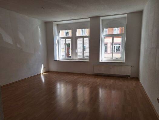 Wohnung zur Miete 350 € 2 Zimmer 63 m² Matthesstraße 58 Schloßchemnitz Chemnitz 09113