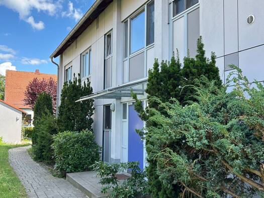 Wohnung zur Miete 940 € 2,5 Zimmer 79 m² Geschoss 3/4 frei ab 01.11.2026 Eltersdorf Erlangen 91058