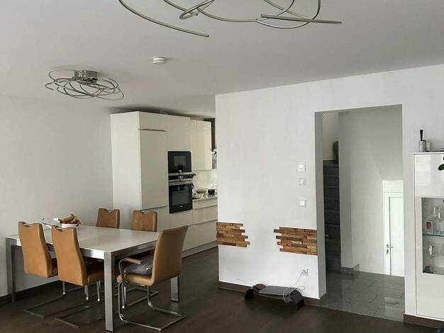 Doppelhaushälfte zum Kauf 795.000 € 5 Zimmer 144 m² 276 m² Grundstück Großmehring 85098