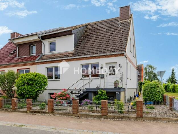 Doppelhaushälfte zum Kauf 339.000 € 4 Zimmer 116 m² 536 m² Grundstück Gostorf Stepenitztal 23936