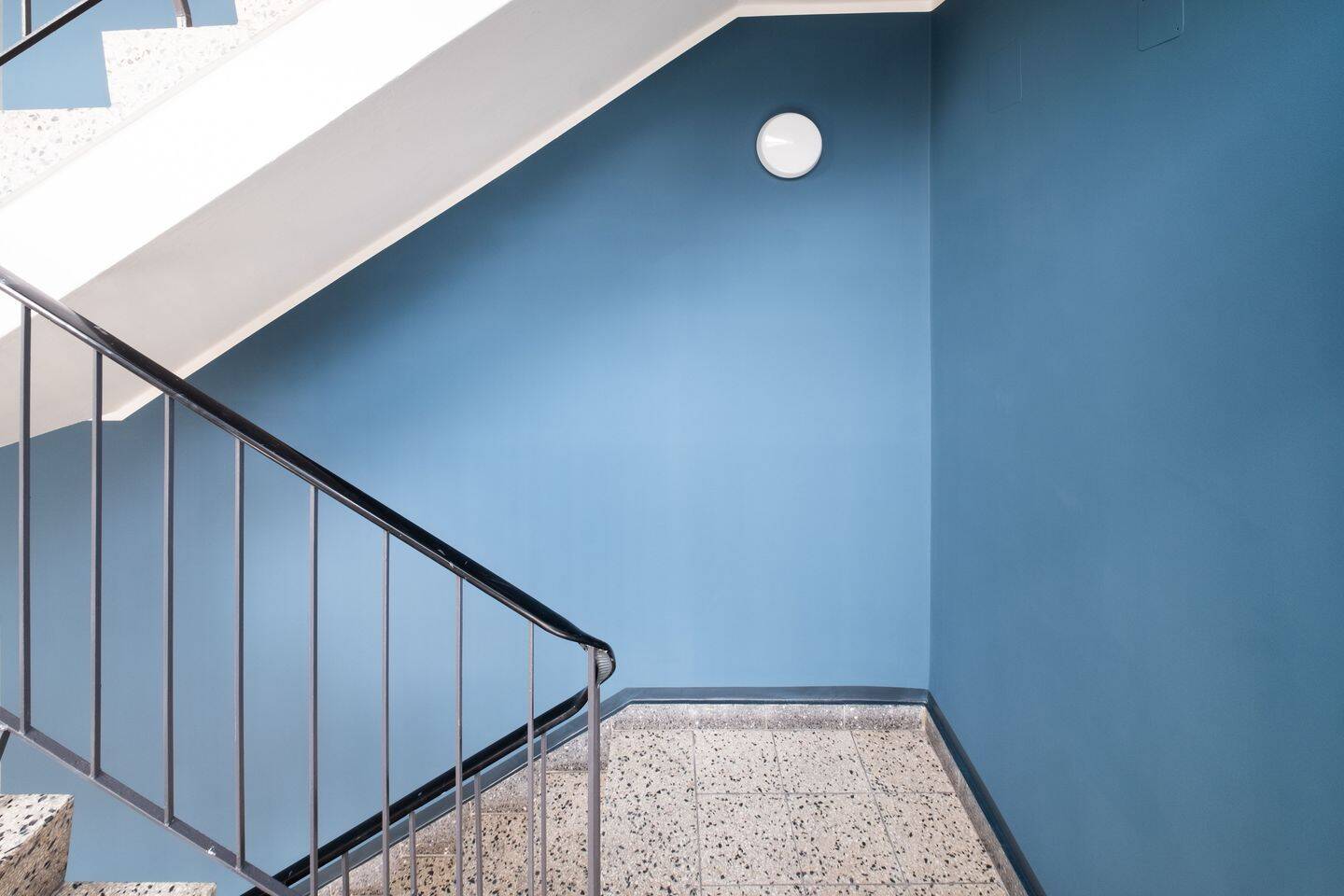 Wohnkomfort in Wilmersdorf: Helle 2-Zimmer-Wohnung mit Balkon – Darmstädter Straße 9, 10707 Berlin – Vorschaubild 5